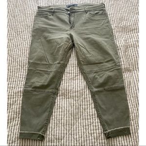 Hollister Olive Green Crop Jeans